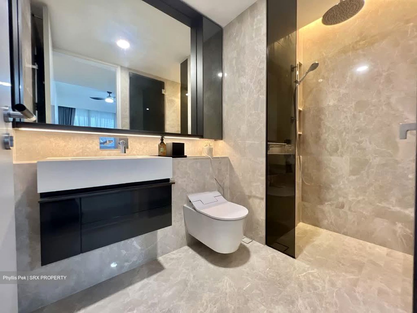Riviere  (D3), Condominium #574051661